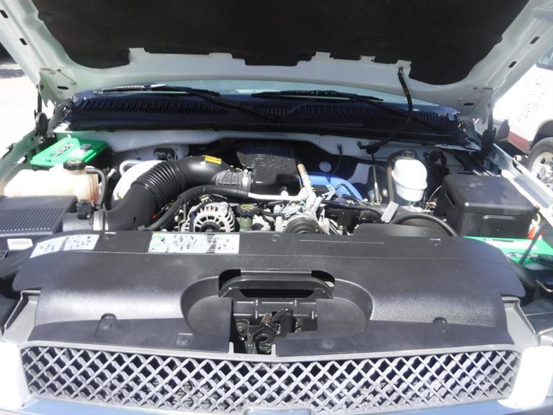Used 2003 Chevrolet Silverado 2500 LS w/ Skid Plate Package AWD/4WD image 28