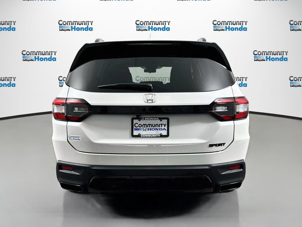 New 2026 Honda Pilot Sport image 6