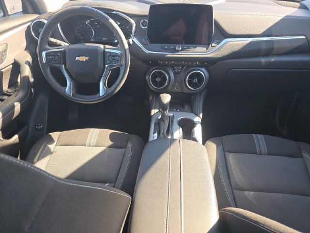 Certified 2024 Chevrolet Blazer LT w/ Convenience Package AWD/4WD image 20