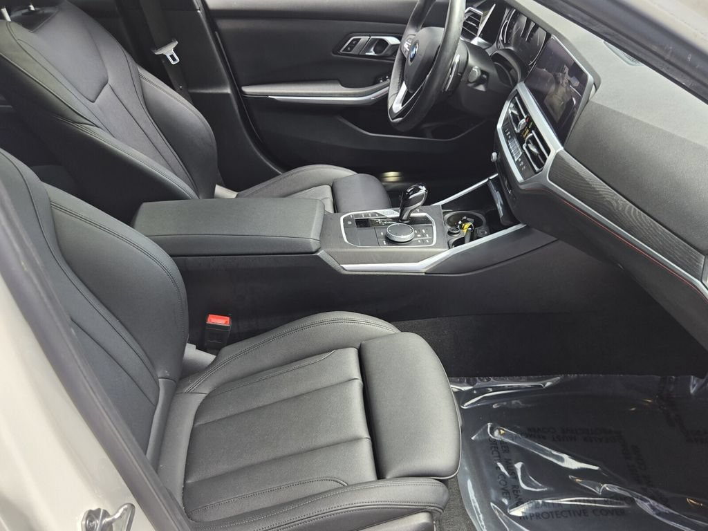 Used 2020 BMW 330i Sedan RWD image 16