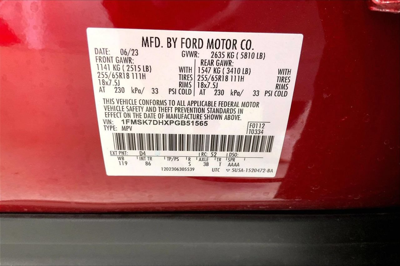 Used 2023 Ford Explorer XLT RWD image 8
