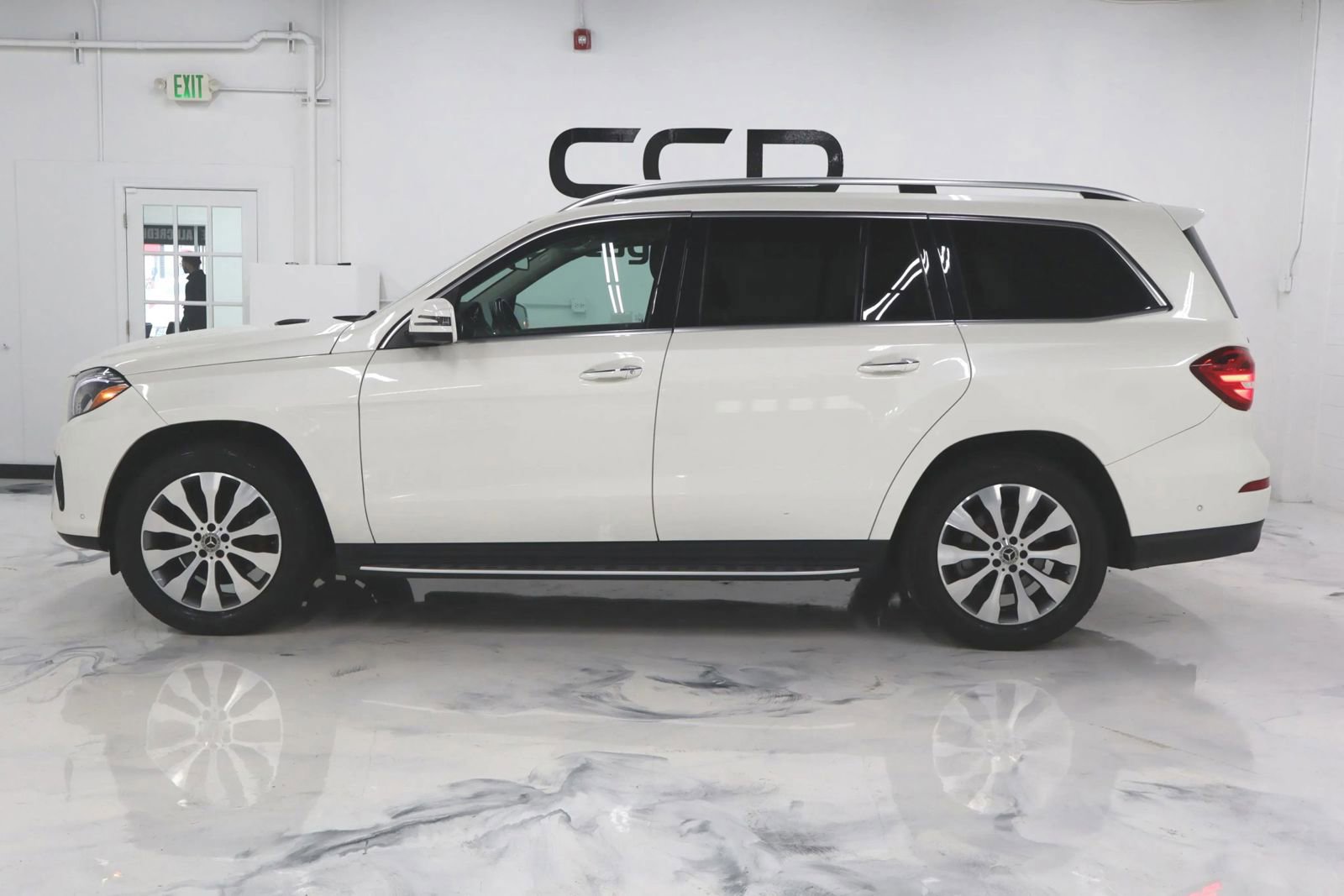 Used 2019 Mercedes-Benz GLS 450 4MATIC w/ Premium 1 Package image 4