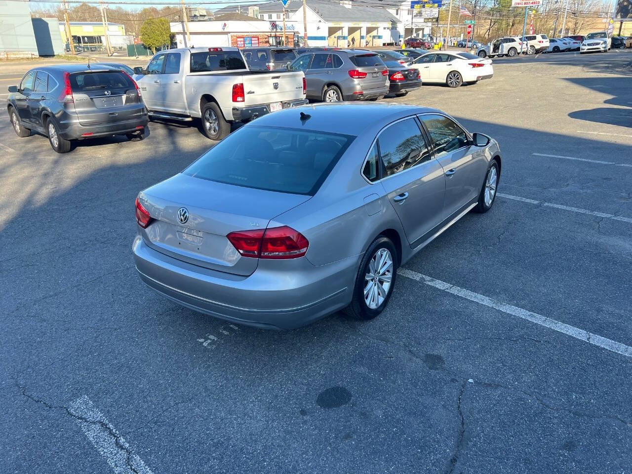 Used 2012 Volkswagen Passat 2.5 SEL Premium FWD image 5