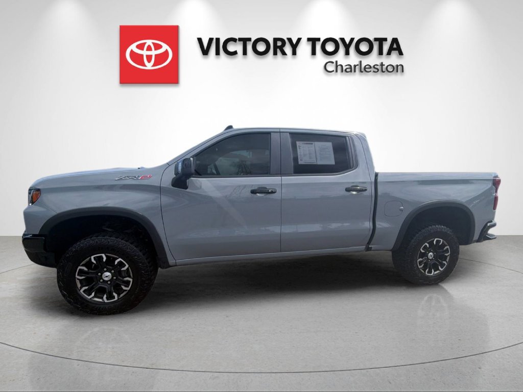 Used 2024 Chevrolet Silverado 1500 ZR2 w/ Technology Package AWD/4WD image 2