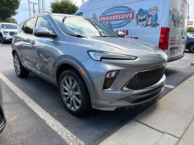 Used 2024 Buick Encore GX Avenir w/ Avenir Convenience Package AWD/4WD video 1