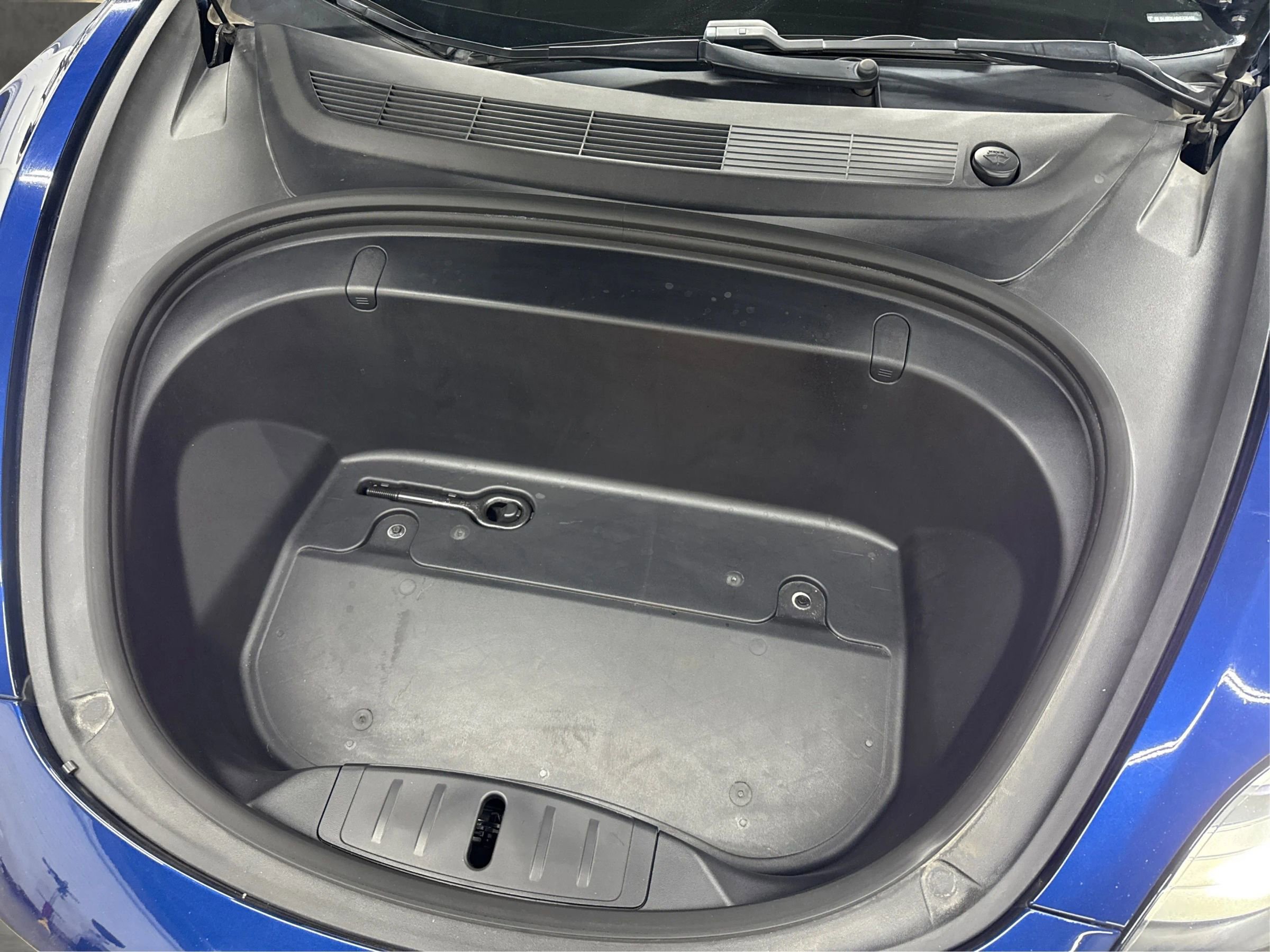 Used 2019 Tesla Model 3 Standard Range Plus image 9