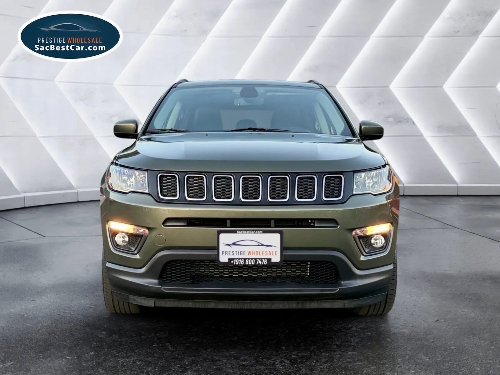 Used 2018 Jeep Compass Latitude w/ Popular Equipment Group image 2