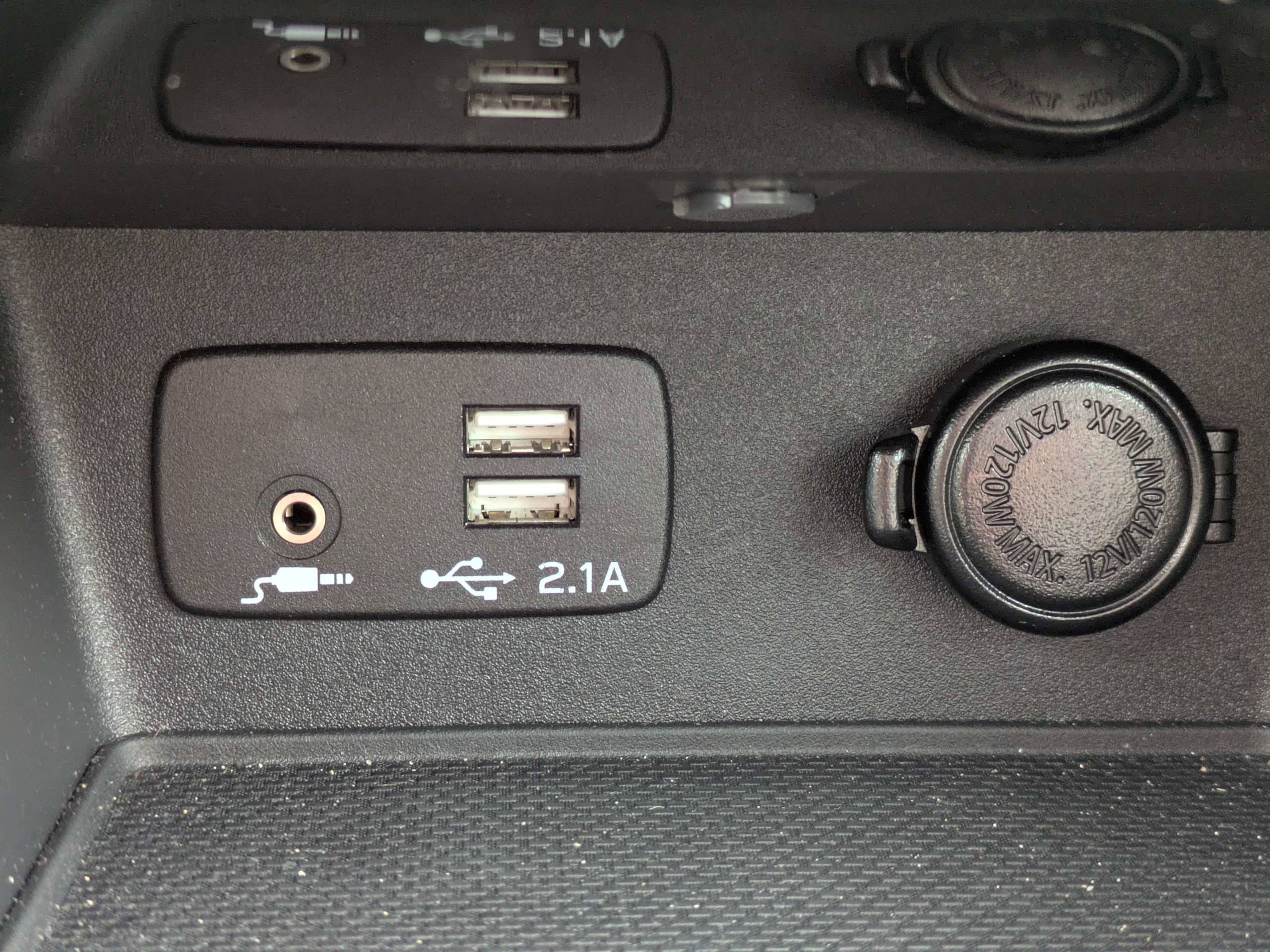 Used 2020 Subaru Forester Premium image 30