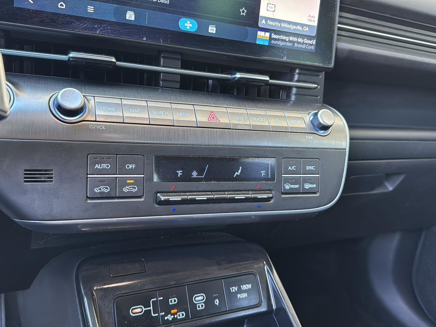 Used 2024 Hyundai Kona SEL w/ Convenience Package image 22