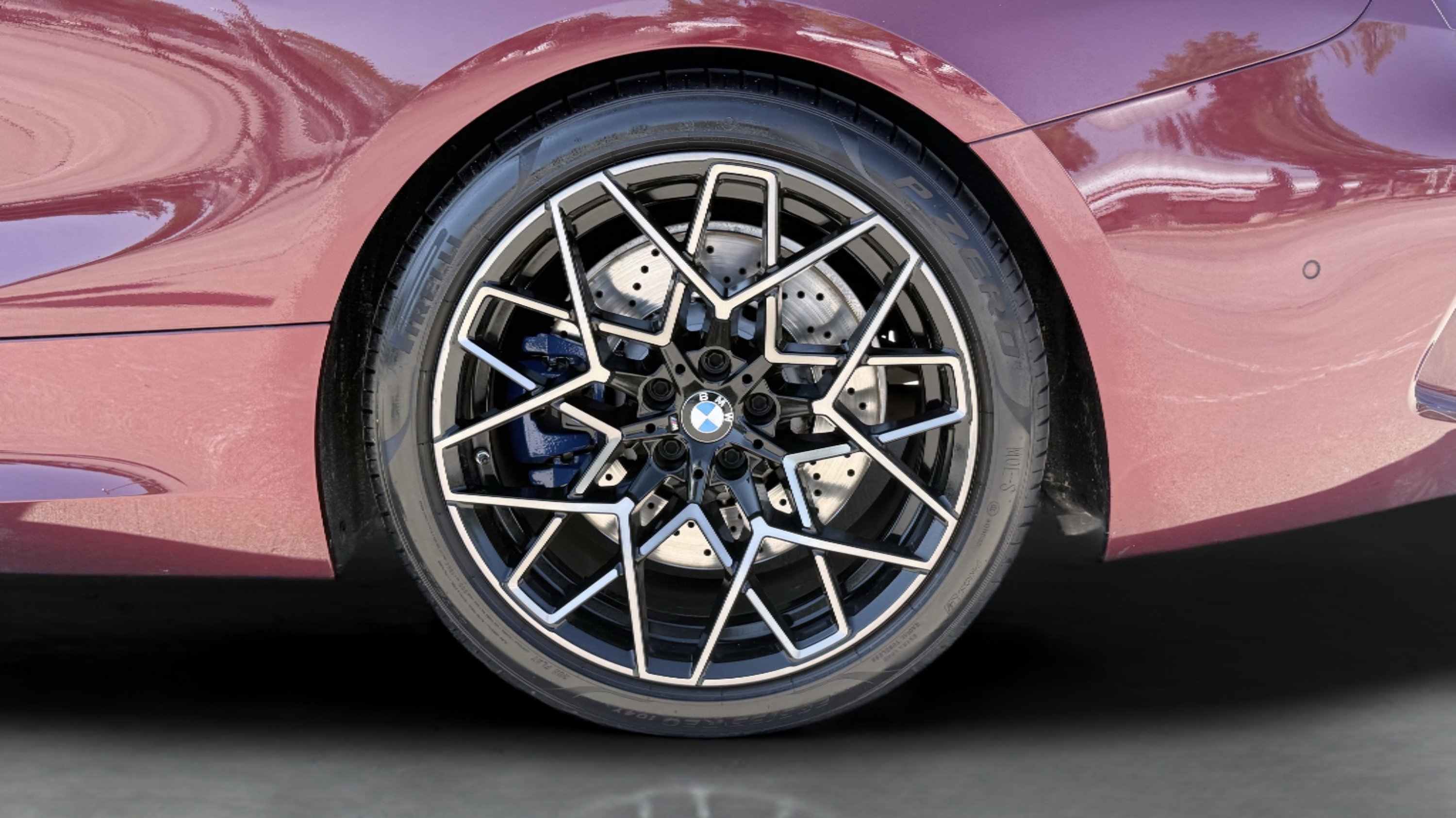 Used 2020 BMW M8 Competition w/ M Carbon Exterior Package AWD/4WD image 19