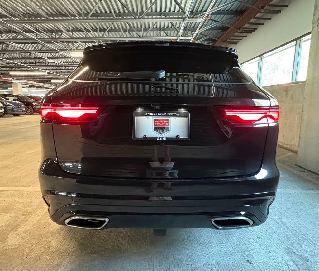 Used 2024 Jaguar F-PACE R-Dynamic S AWD/4WD image 7