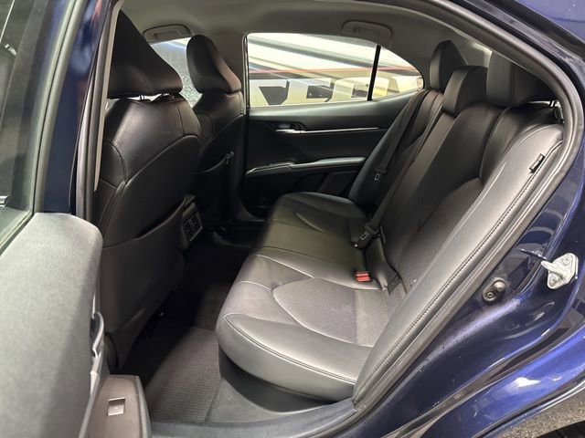 Used 2021 Toyota Camry XLE FWD image 14