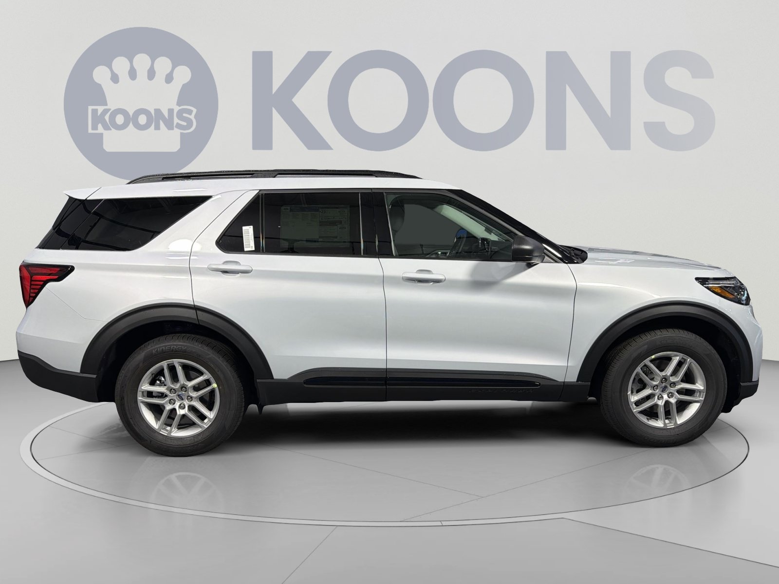 New 2026 Ford Explorer Active AWD/4WD image 8
