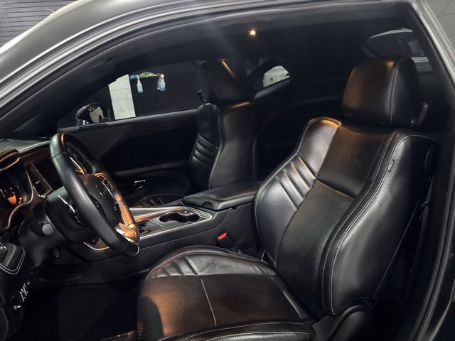 Used 2022 Dodge Challenger SRT Hellcat RWD image 11