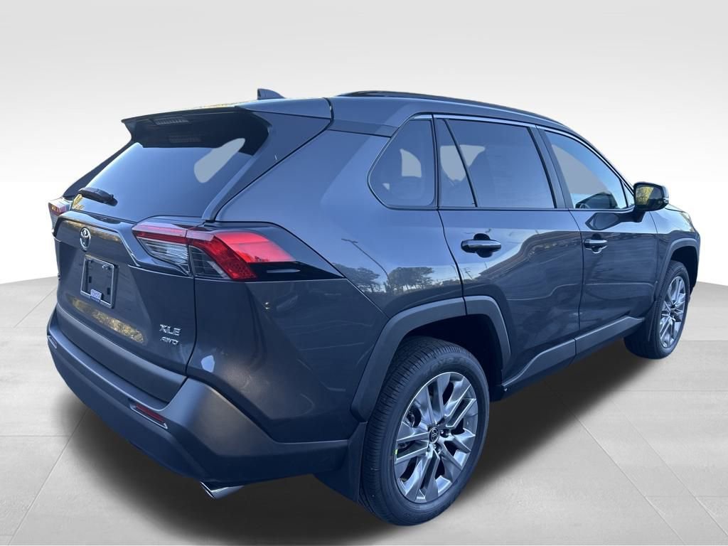 New 2025 Toyota RAV4 XLE Premium image 5