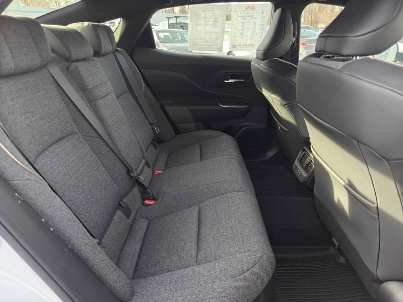 Used 2023 Toyota Crown XLE image 18