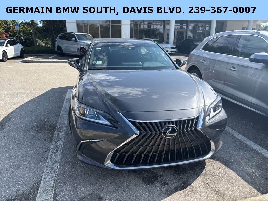 Used 2022 Lexus ES 350 w/ Premium Package image 10