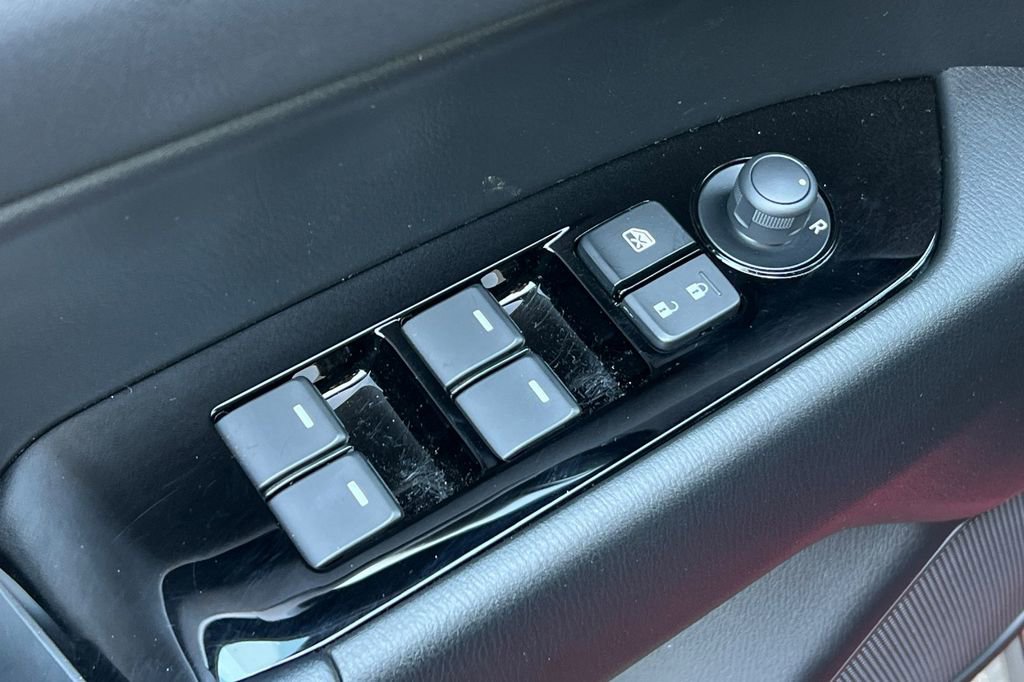 Certified 2025 MAZDA CX-5 AWD 2.5 S w/ Preferred Package image 14