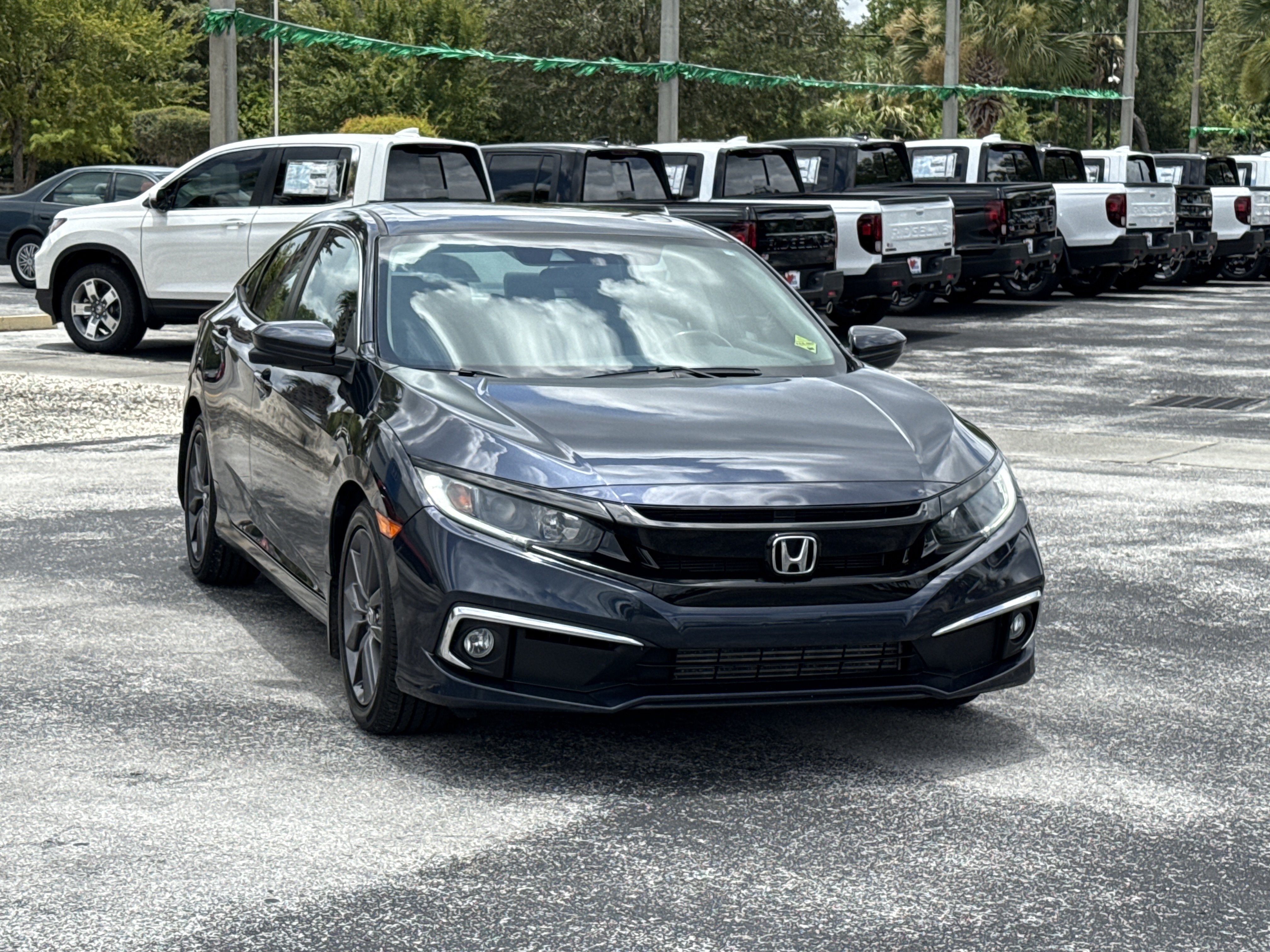 Certified 2020 Honda Civic EX image 3
