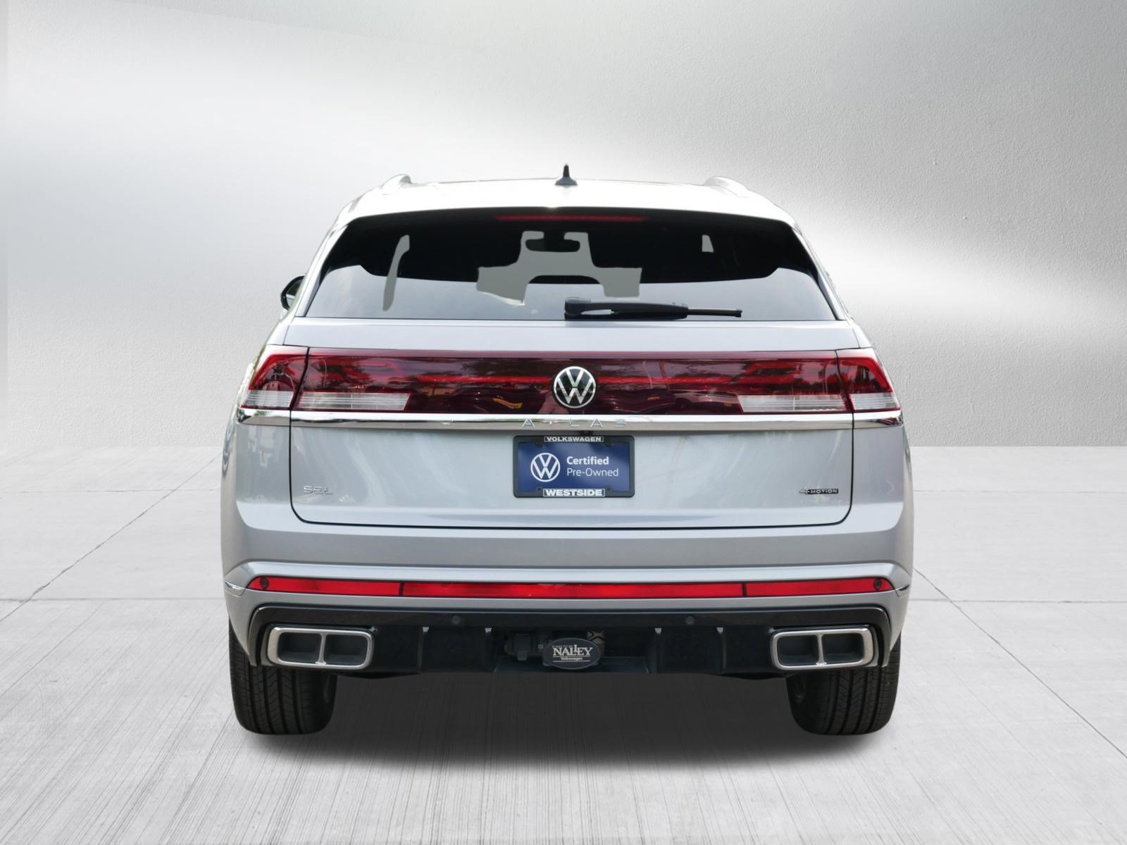 Certified 2025 Volkswagen Atlas Cross Sport SEL Premium R-Line AWD/4WD image 6