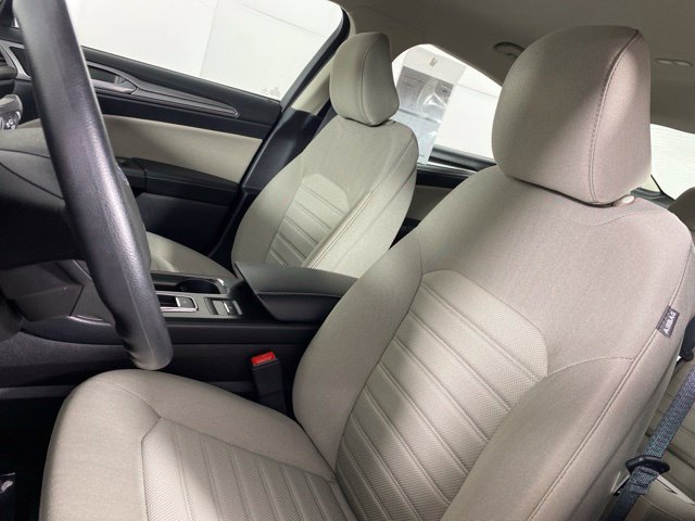 Used 2020 Ford Fusion S FWD image 17