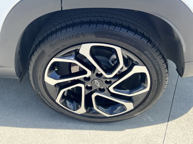 Used 2024 Chevrolet Trax RS w/ Sunroof Package image 20