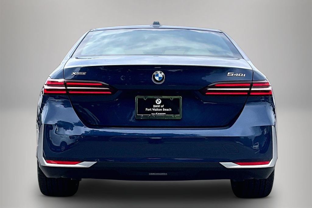 New 2026 BMW 540i xDrive w/ Premium Package AWD/4WD image 3