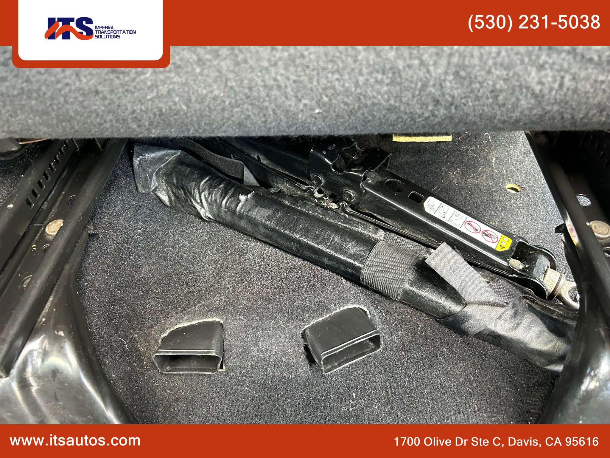 Used 2021 RAM 1500 Classic SLT image 25