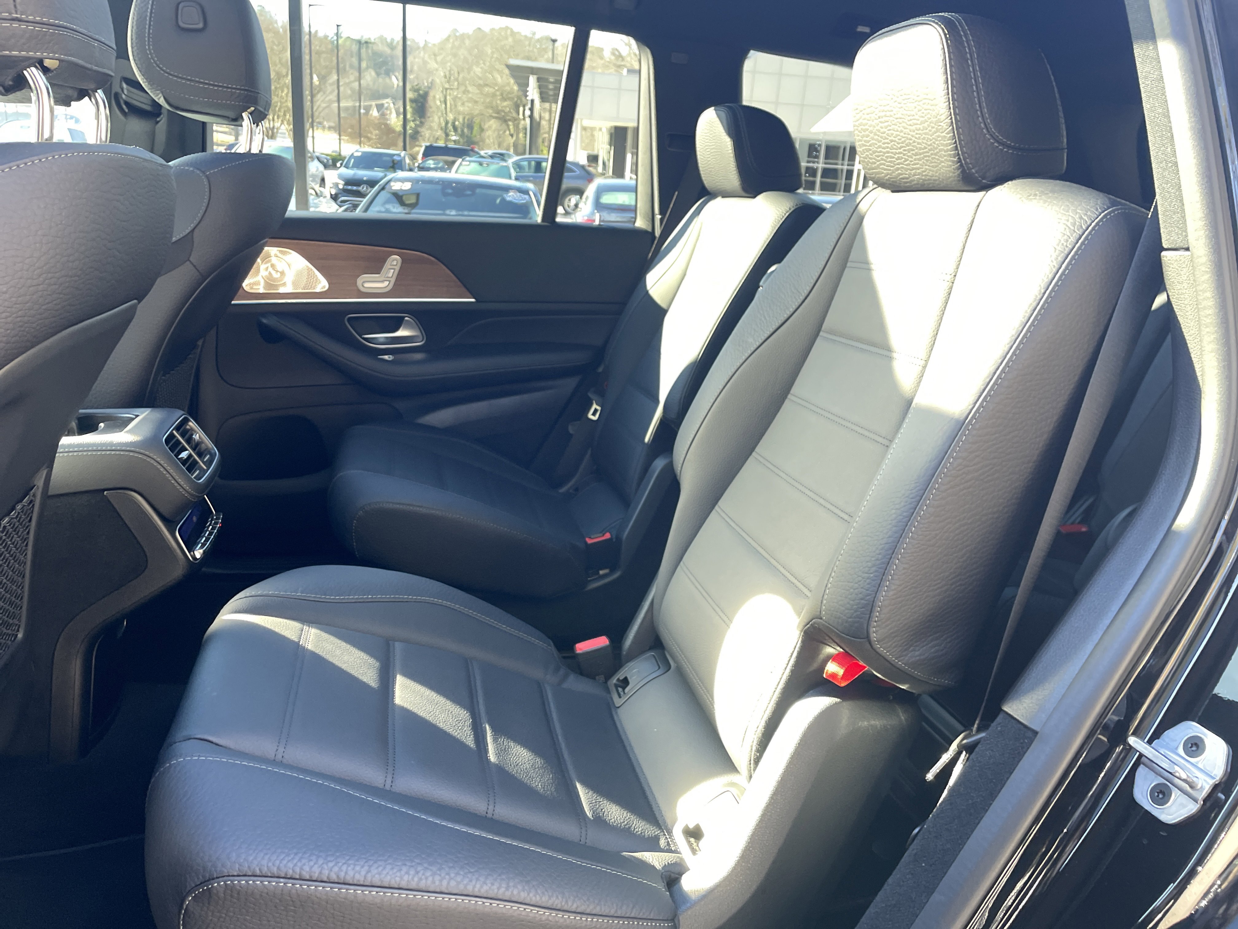 Certified 2023 Mercedes-Benz GLS 580 4MATIC image 41