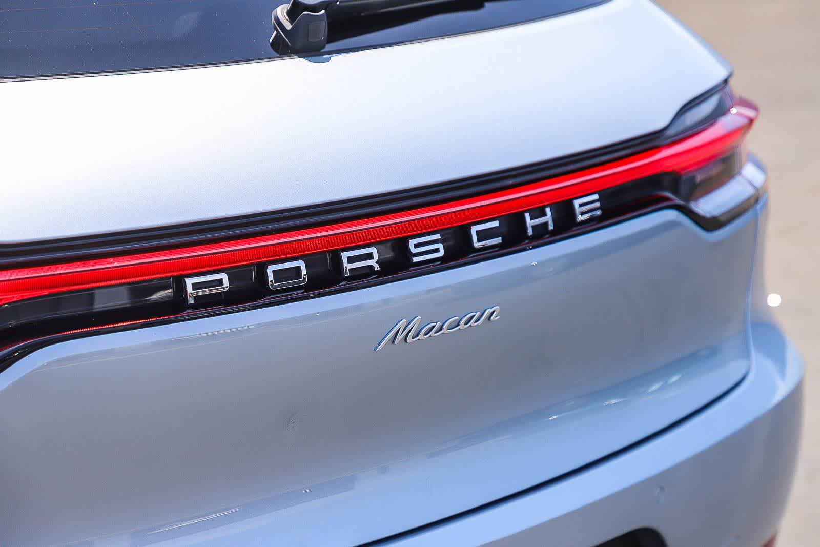 Used 2020 Porsche Macan AWD/4WD image 9