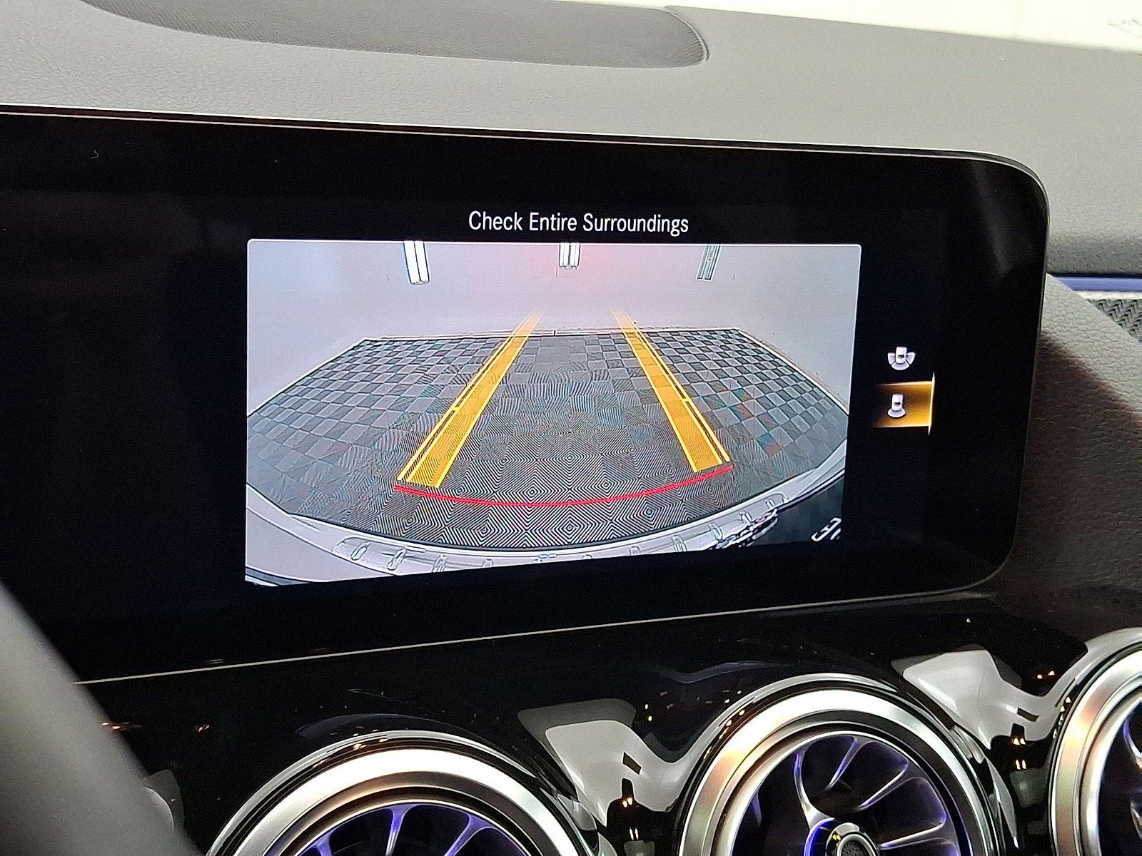 Used 2022 Mercedes-Benz GLA 250 4MATIC image 15