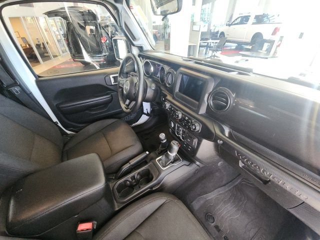 Used 2021 Jeep Wrangler Unlimited Sport AWD/4WD image 19