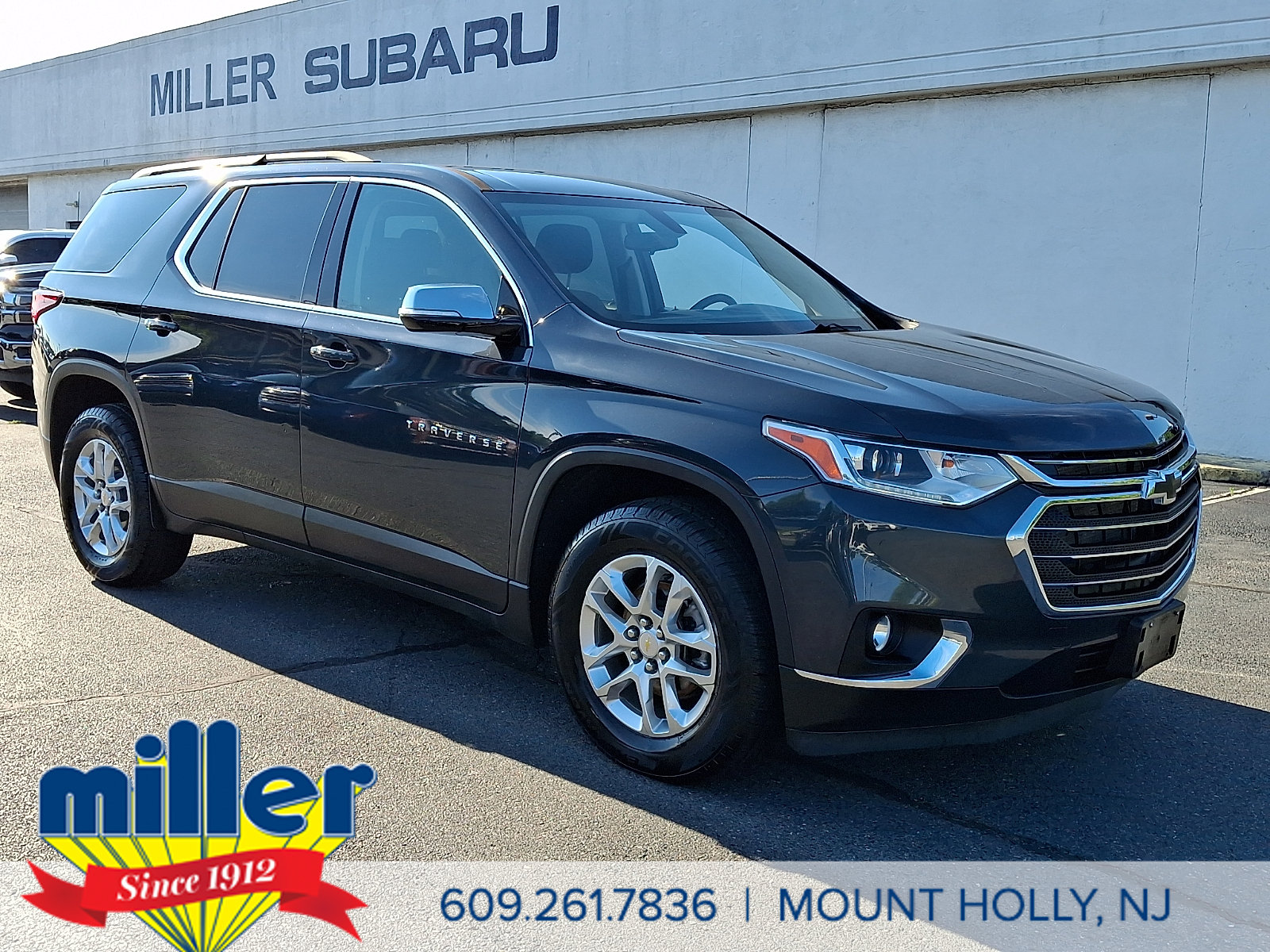 Used 2020 Chevrolet Traverse LT