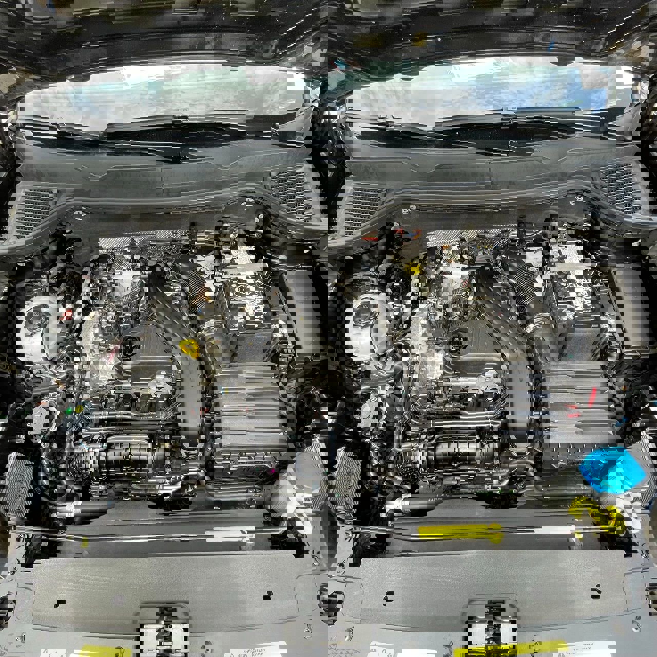 Used 2025 Volkswagen Taos SE FWD image 26