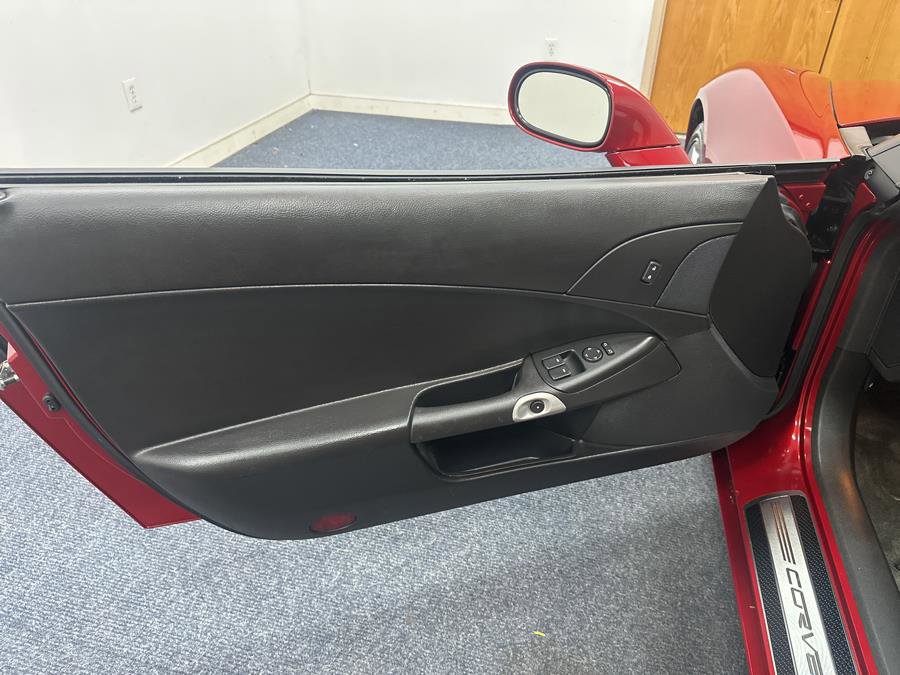 Used 2008 Chevrolet Corvette Coupe w/ Preferred Equipment Group image 10