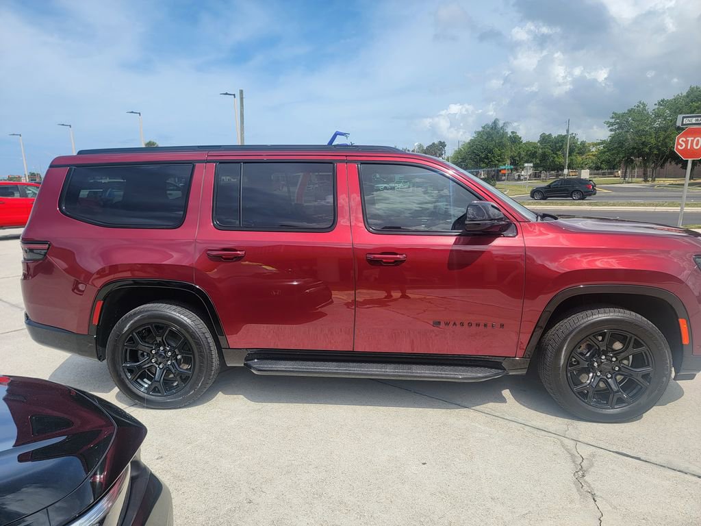Used 2025 Jeep Wagoneer Series II image 6