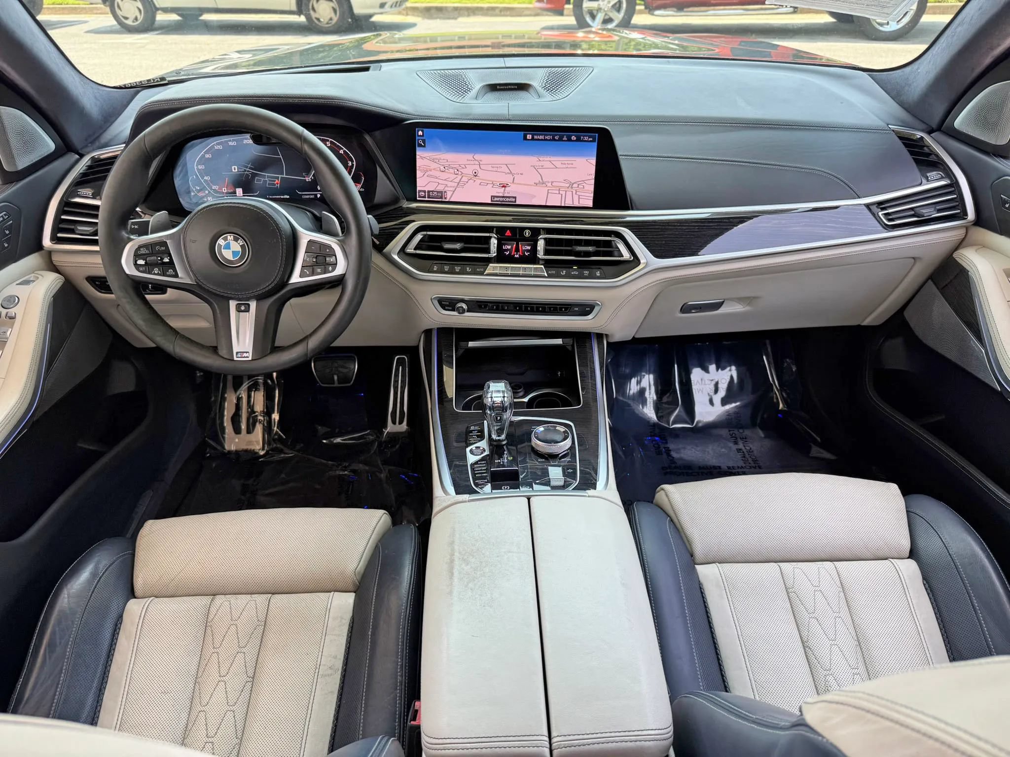 Used 2019 BMW X7 xDrive50i w/ M Sport Package AWD/4WD image 15