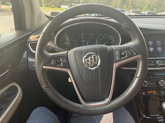 Used 2021 Buick Encore Preferred w/ Safety Package II AWD/4WD image 15