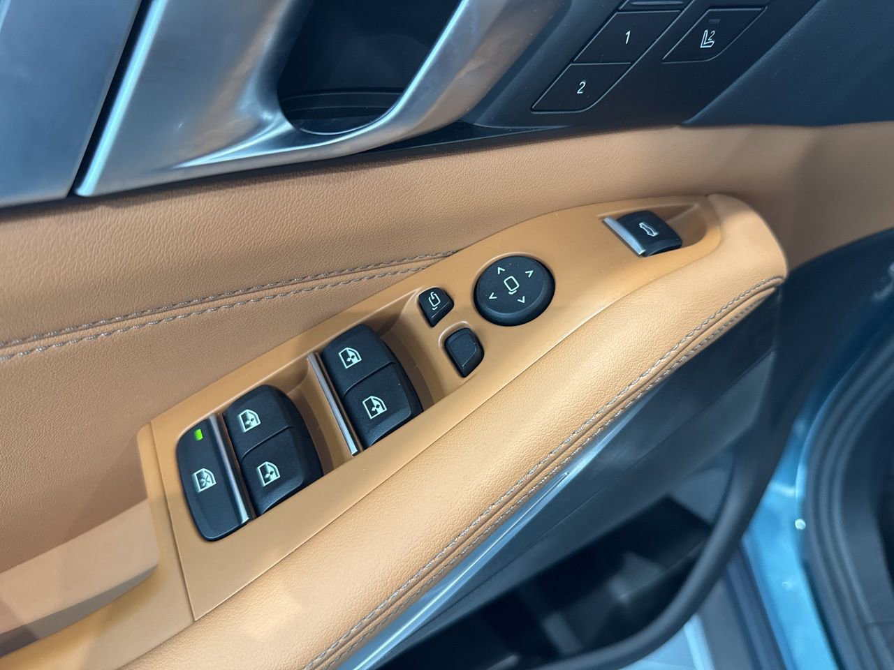 Certified 2025 BMW X5 xDrive40i image 41