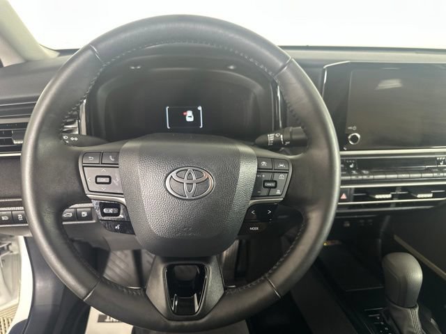 Used 2025 Toyota Camry LE w/ Convenience Package AWD/4WD image 15