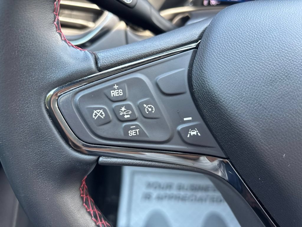 Used 2023 Chevrolet Equinox RS w/ LPO, Floor Liner Package FWD image 12