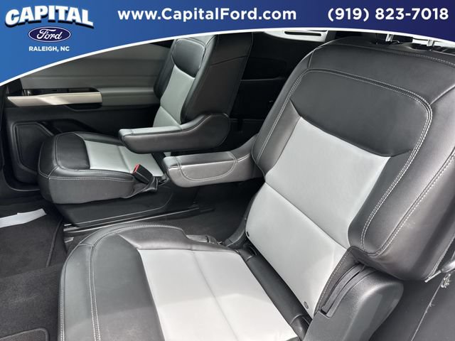 Certified 2023 Ford Explorer XLT w/ Equipment Group 202A AWD/4WD image 18