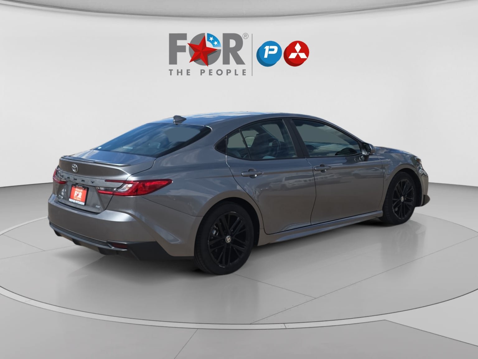 Used 2025 Toyota Camry SE FWD image 5