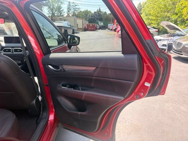 Used 2023 MAZDA CX-5 Signature AWD/4WD image 23