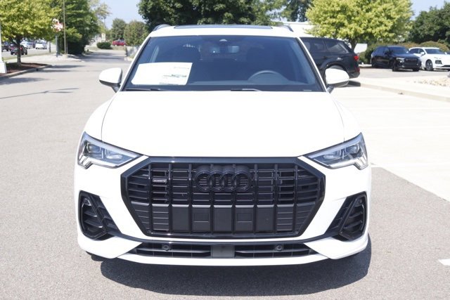 New 2025 Audi Q3 2.0T Premium image 10