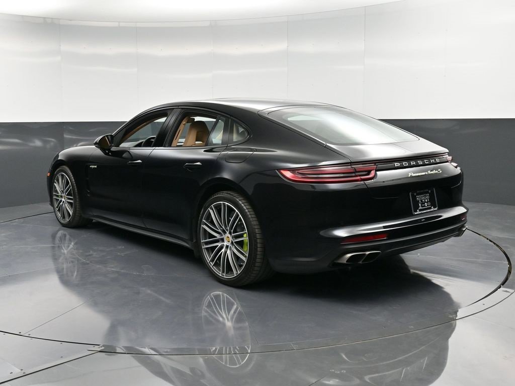 Certified 2018 Porsche Panamera Turbo S image 3