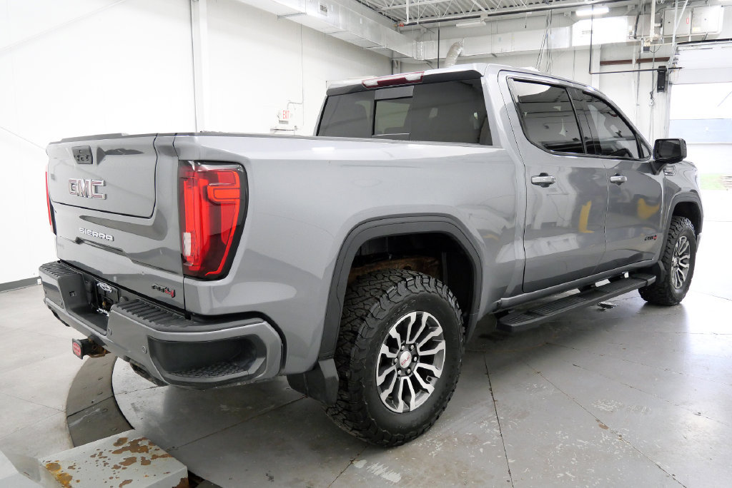 Used 2020 GMC Sierra 1500 AT4 w/ AT4 Carbonpro Edition AWD/4WD image 8