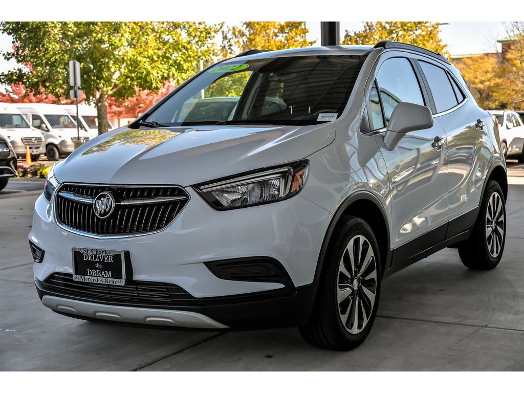 Used 2022 Buick Encore Preferred w/ Safety Package image 3