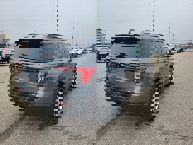 New 2026 Ford Explorer Active image 23