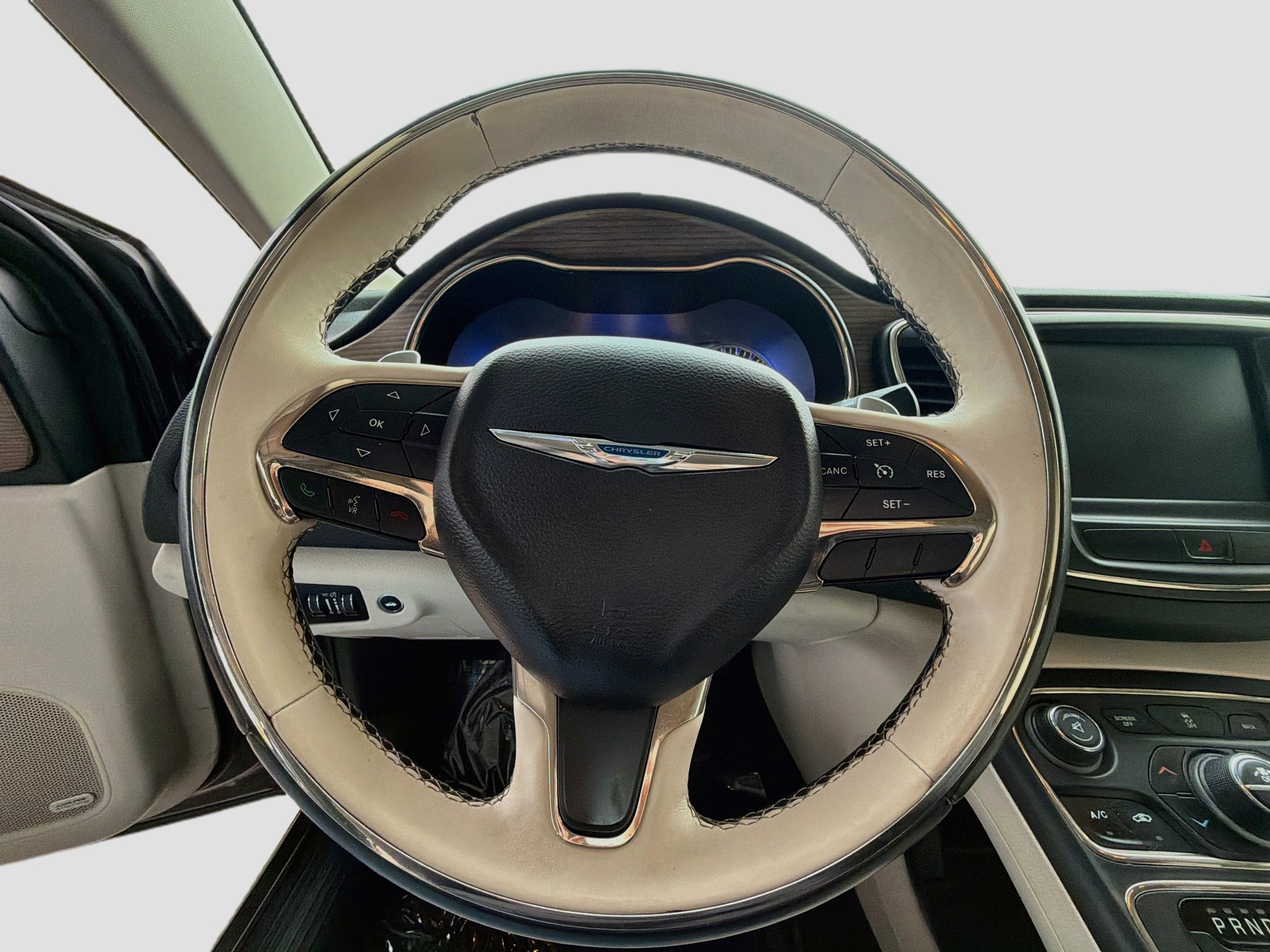 Used 2015 Chrysler 200 C w/ Navigation & Sound Group I AWD/4WD image 17